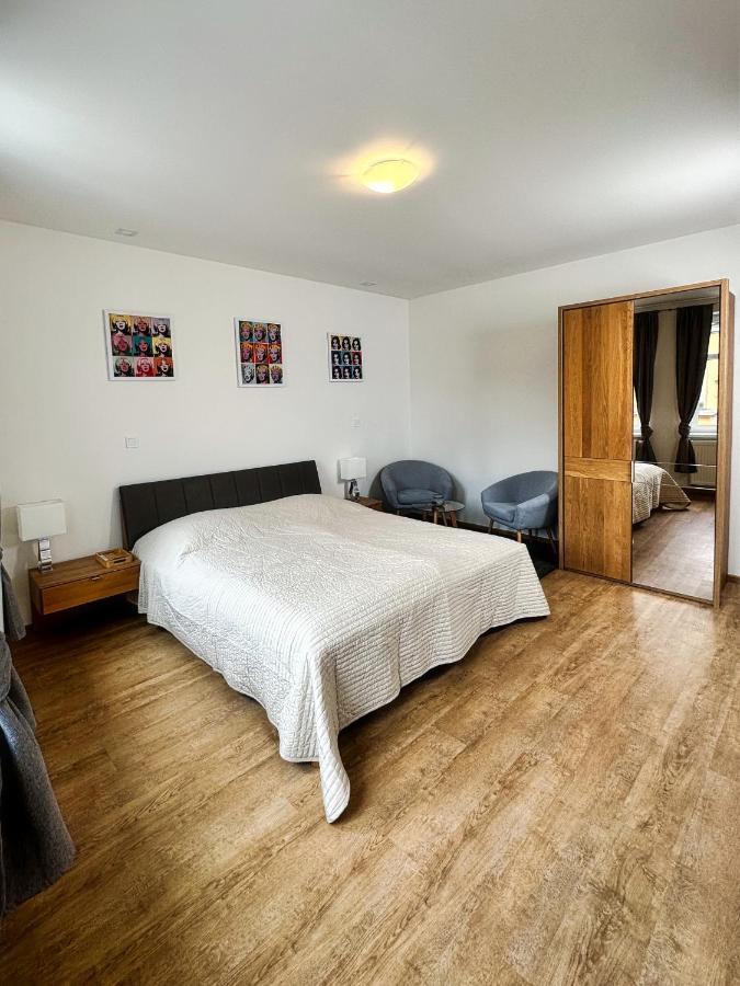 Gallery Apartments Liberec Exterior foto